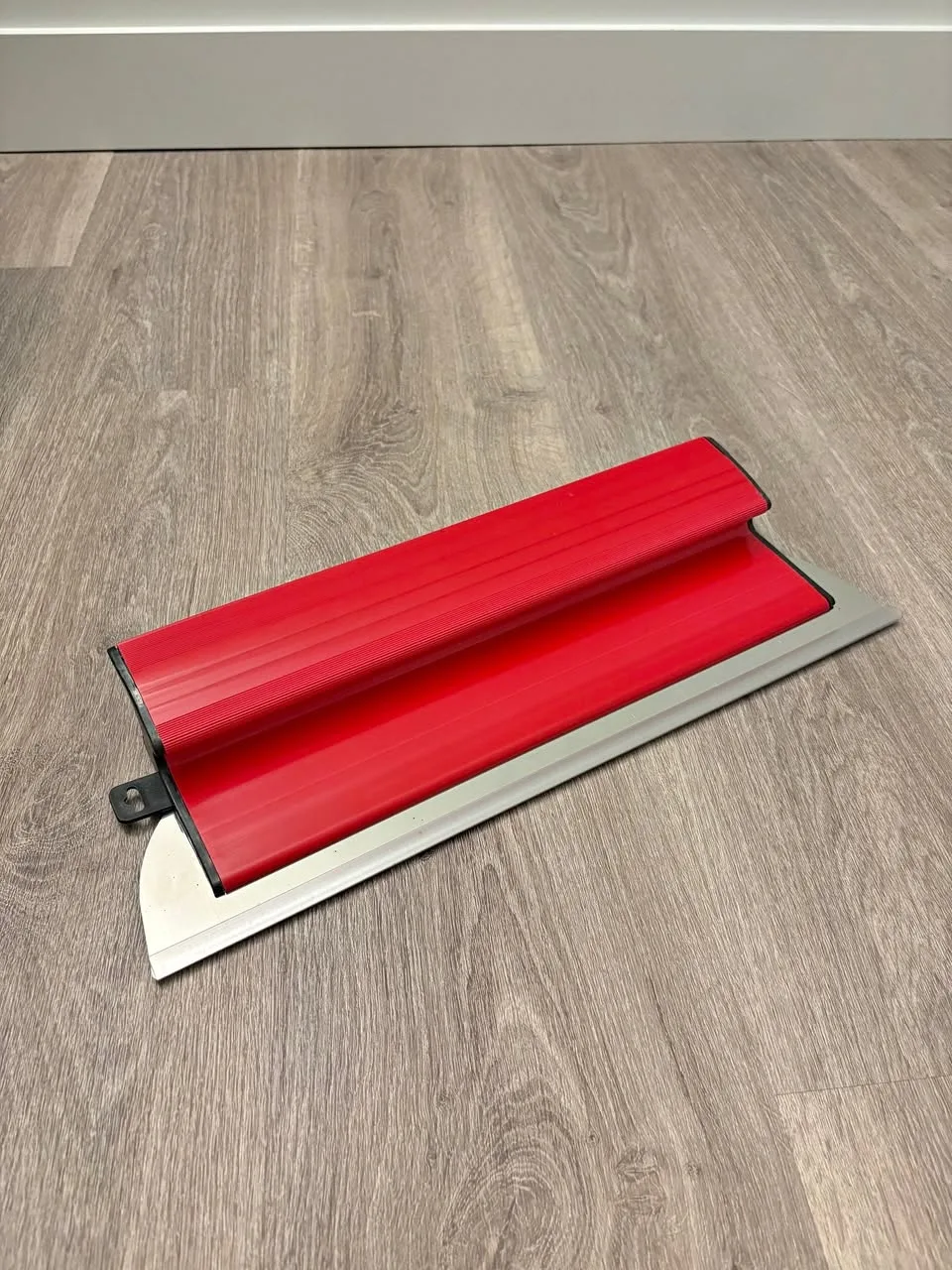 Drywall Skimming Blade – Flexible Wall Smoothing Tool