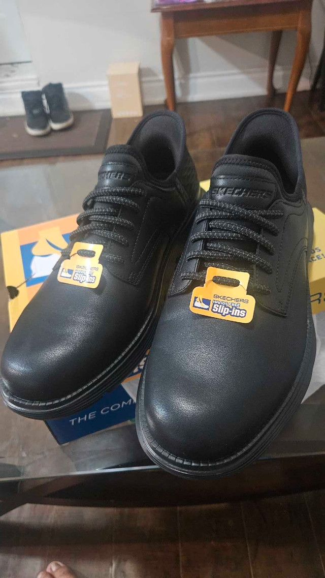 Sketchers MEN size 12 BRAND NEW - photo 2