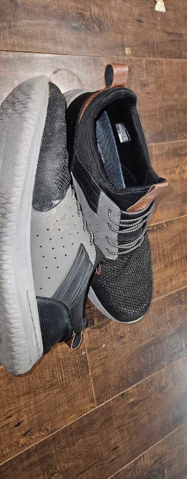 Sketchers almost new - photo 3
