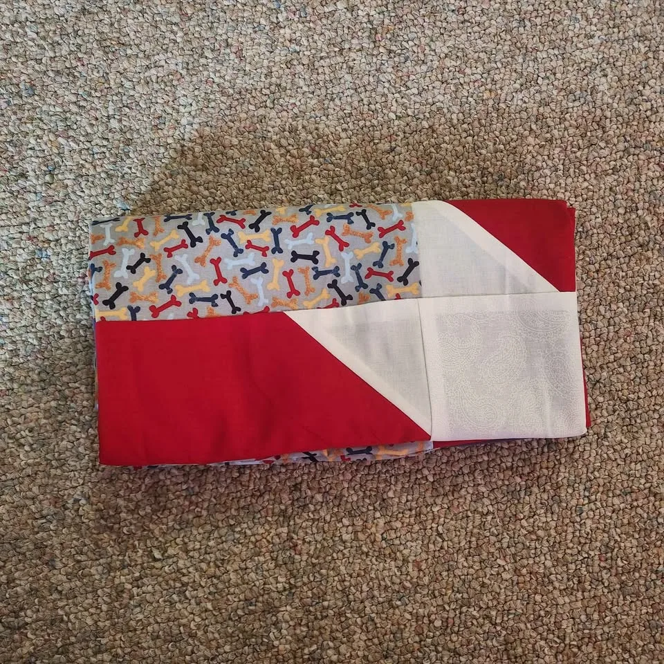 Handmade Fabric baby/dog blankets image indicator(3)