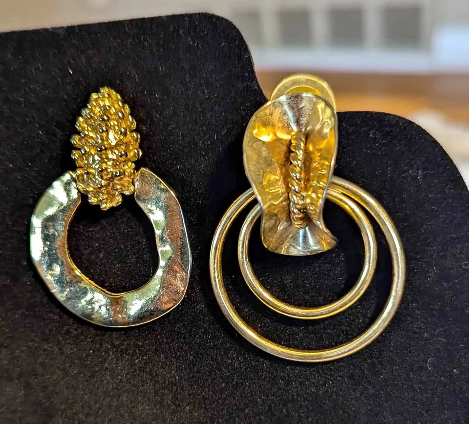 💫 Vintage Gold Statement Earrings thumbnail