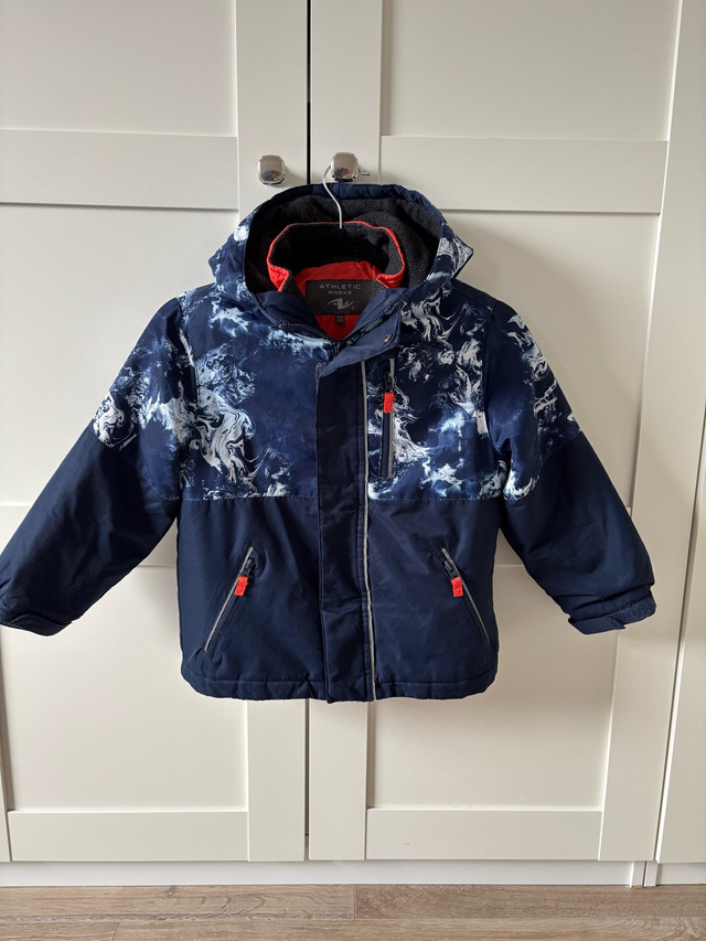 2 in 1 Convertable Winter Jacket w/ Light Jacket Insert- size S - photo 2