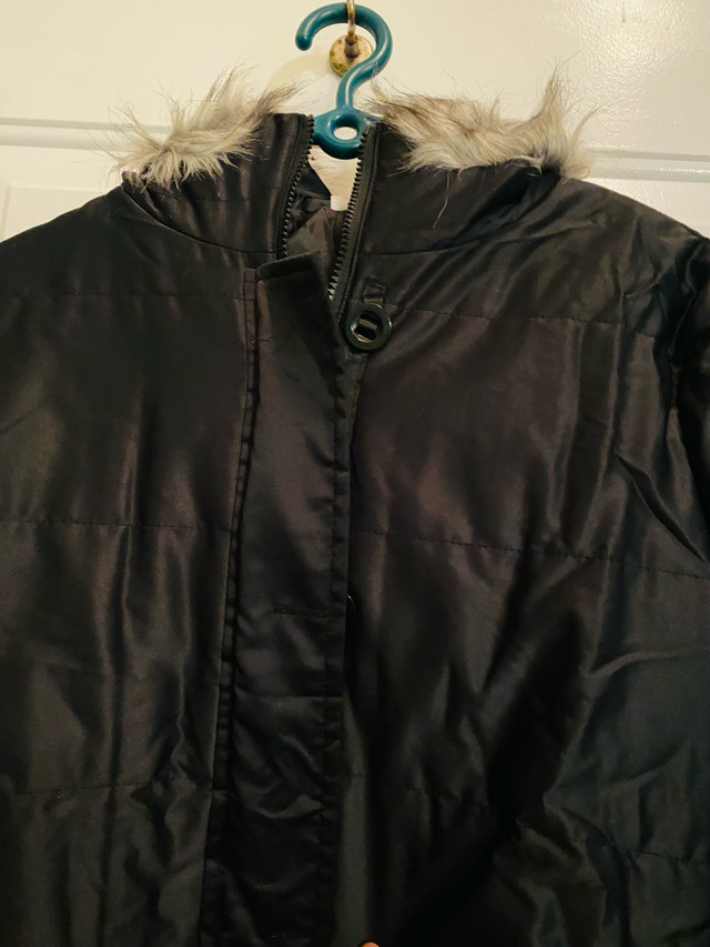 Women’s Winter Jacket-Size Large - photo 2