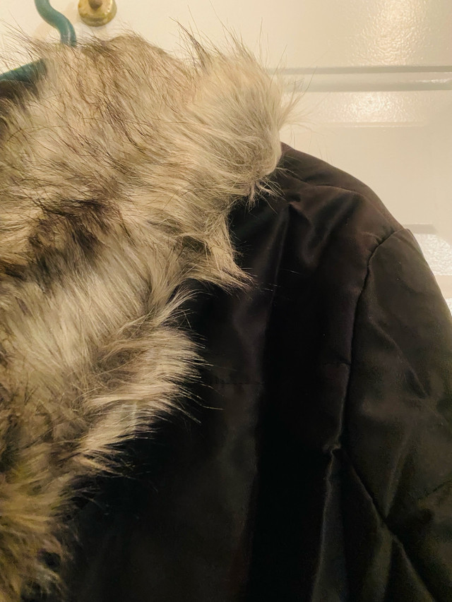 Women’s Winter Jacket-Size Large - photo 3
