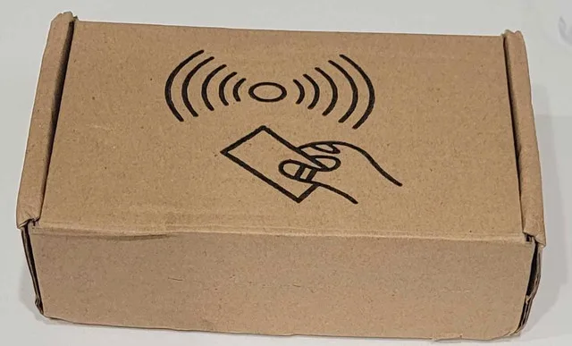 HANDHELD 125KHZ RFID DUPLICATE CARD READER COPIER thumbnail