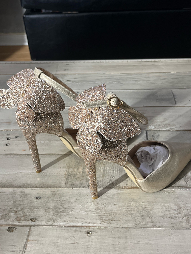 Gold Glitter Heels! Size 7.5 - photo 2