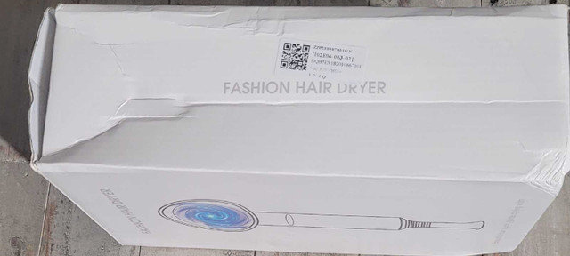 Fashion HAIR DRYER - photo 2