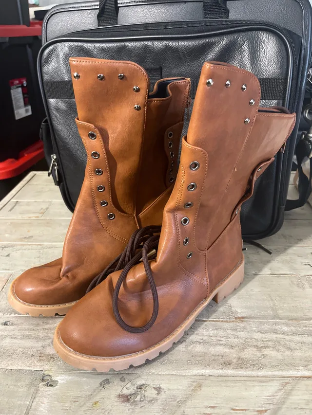 Brown Mid-Calf Boots! Size 9 thumbnail