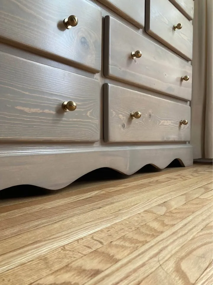 Solid Wood Story Book Dresser - 10 drawers image indicator(4)