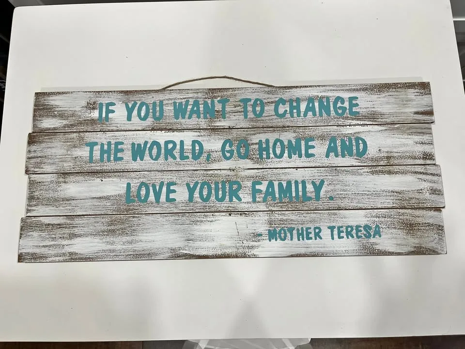 Wooden Wall Decor - Mother Teresa Quote thumbnail