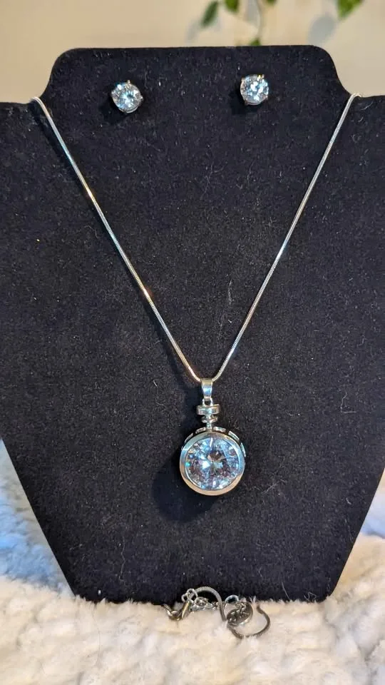 💎 JK Sterling-Plated Cubic Zirconia Set image indicator(10)