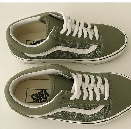 Vans Old Skool Olive Paisley — Size 10 (Great Condition) - photo 2