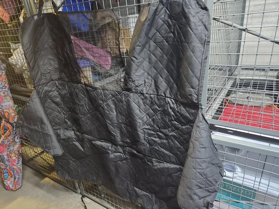 Pet Car Seat Protector image indicator(2)