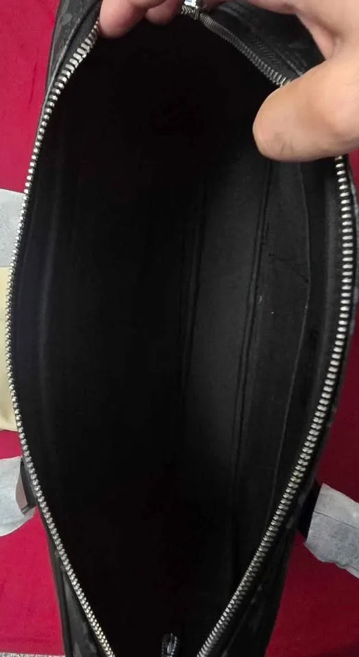 LV Men's Office Bag (Brand New) image indicator(3)