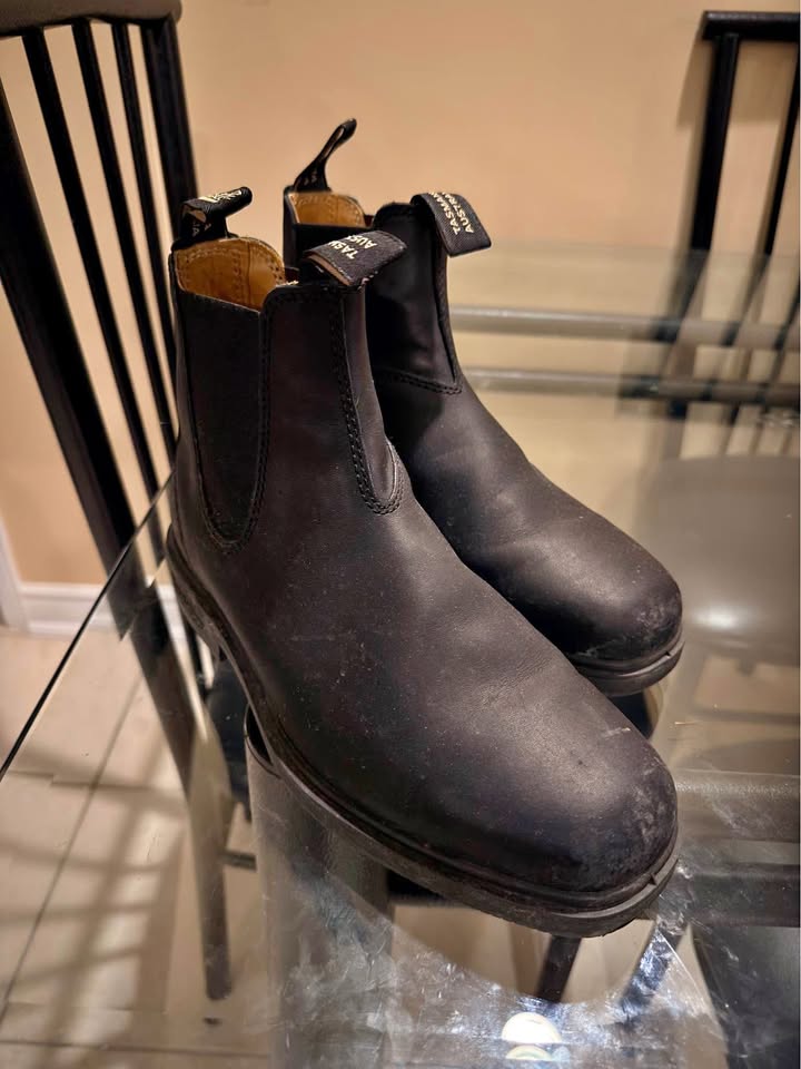 Blundstone Men’s Boots 7 and a 1/2