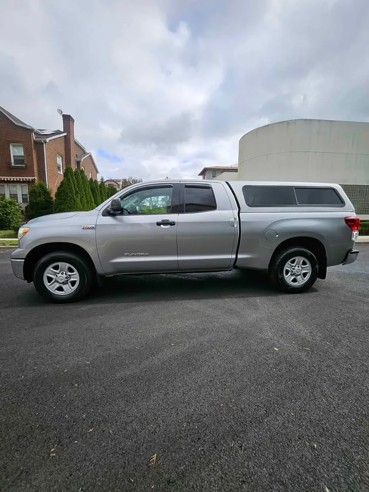 2010 Toyota Tundra Double Cab image indicator(2)