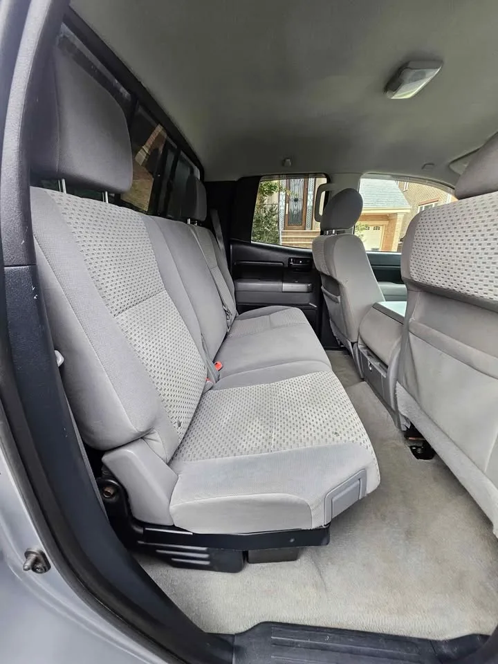 2010 Toyota Tundra Double Cab image indicator(10)