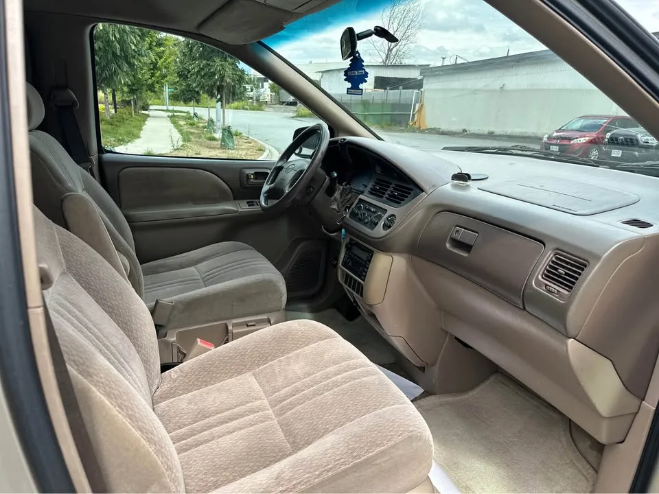 2001 Toyota Sienna image indicator(7)