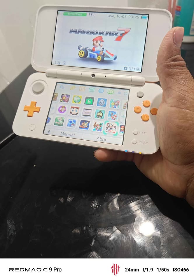 NEW Nintendo 2DS XL 128GB - photo 4