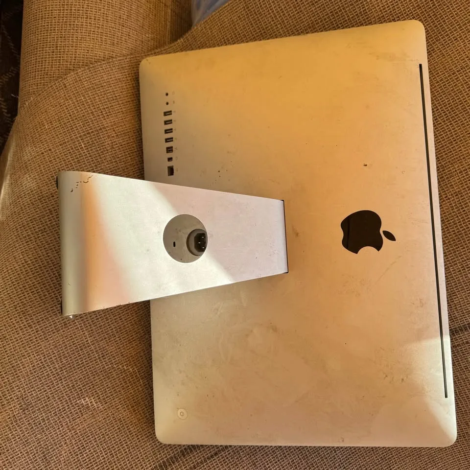 MacBook desktop image indicator(3)