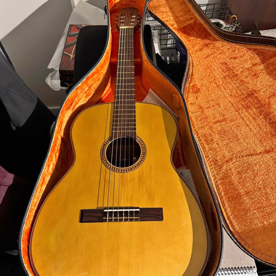 FOR TRADE Vintage Giannini classical guitar AWM31