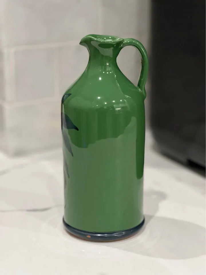 Ceramic Olive Oil Cruet image indicator(2)