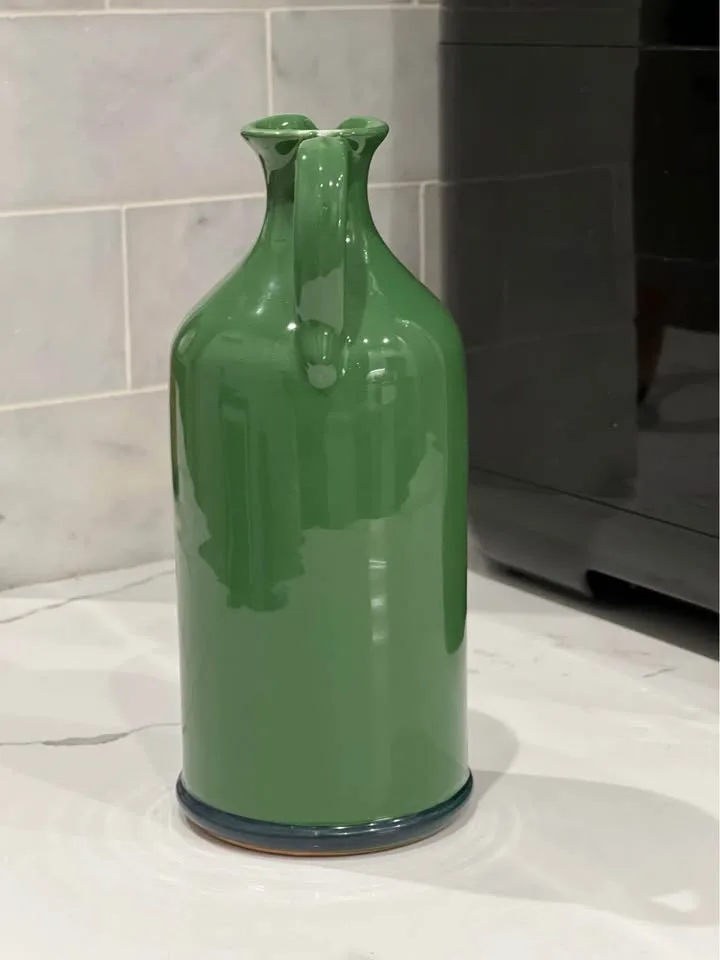 Ceramic Olive Oil Cruet image indicator(3)