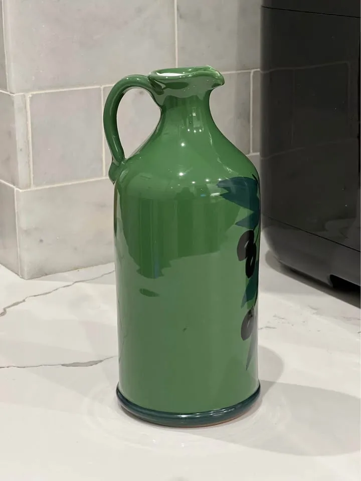 Ceramic Olive Oil Cruet image indicator(4)