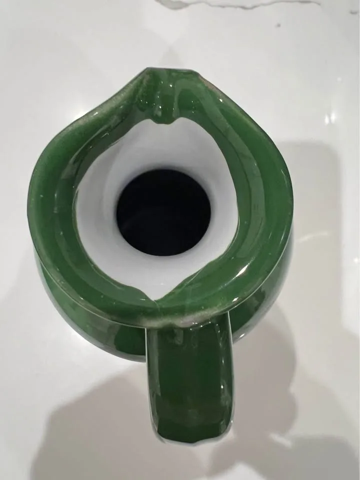 Ceramic Olive Oil Cruet image indicator(5)