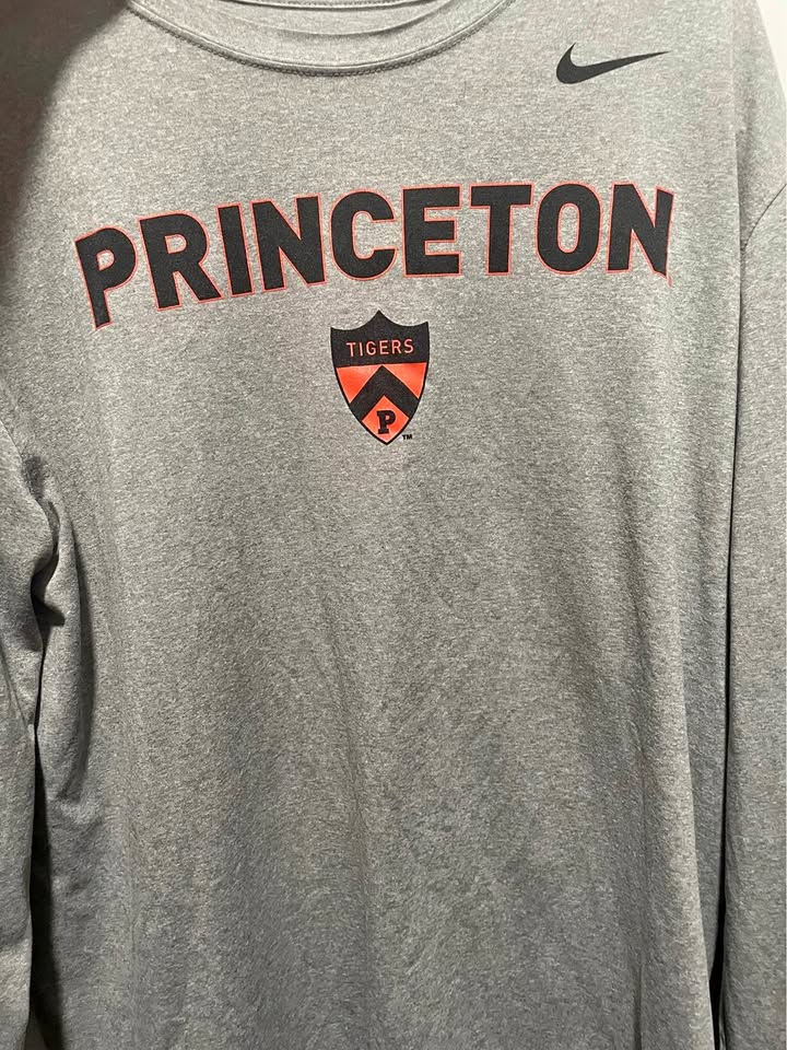 Princeton Long Sleeve Tshirt - Nike Men’s Large