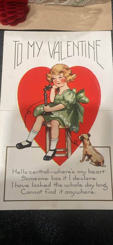 (3) 1920s 1930s Valentines Day Cards - photo 2