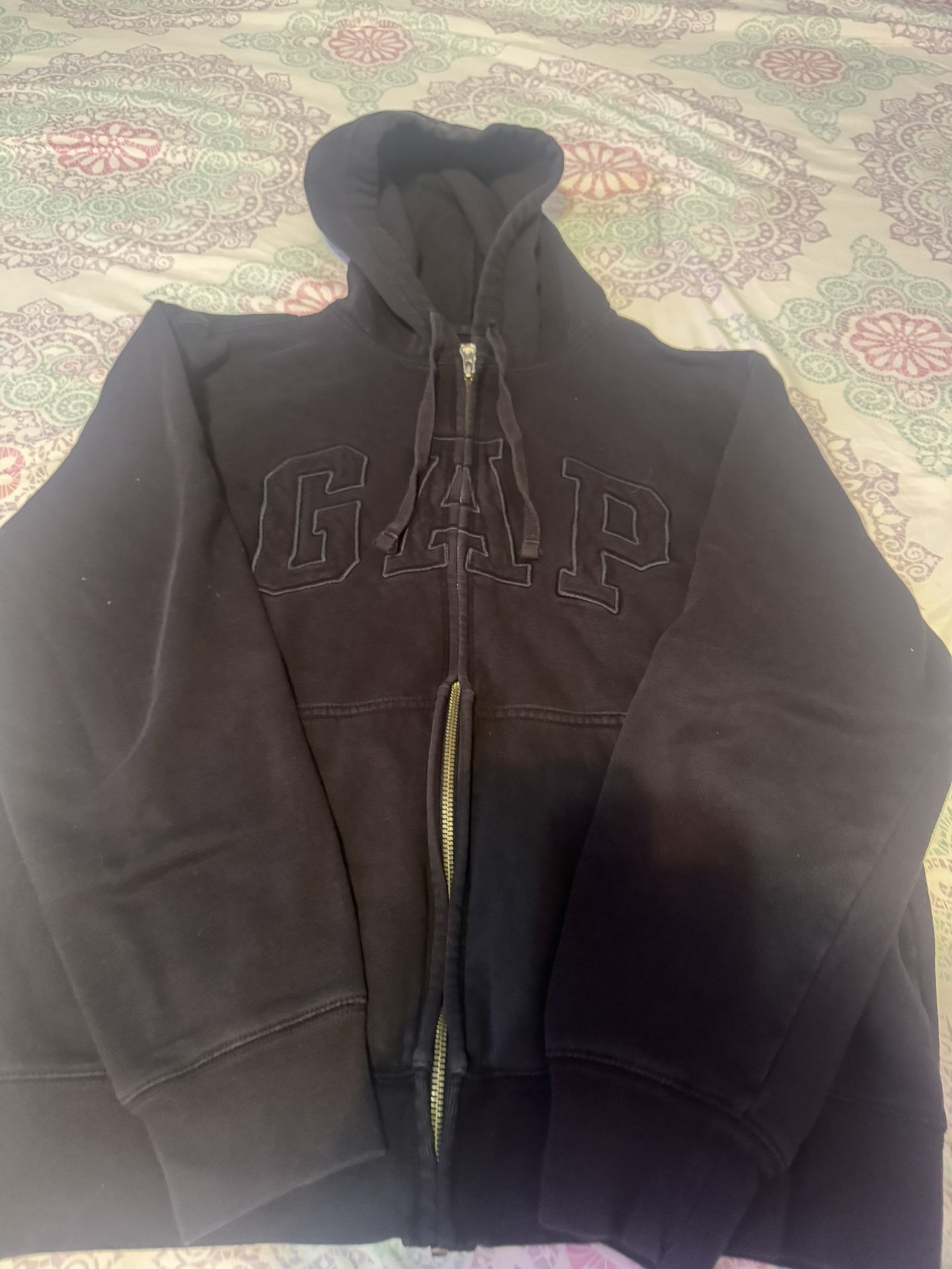 Black Gap zip up sweater