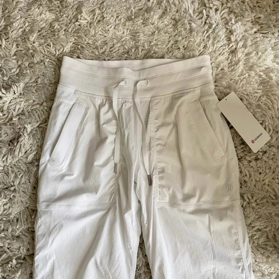 NWT Lululemon Dance Studio Mid-Rise Pant - Size 4, White image indicator(3)