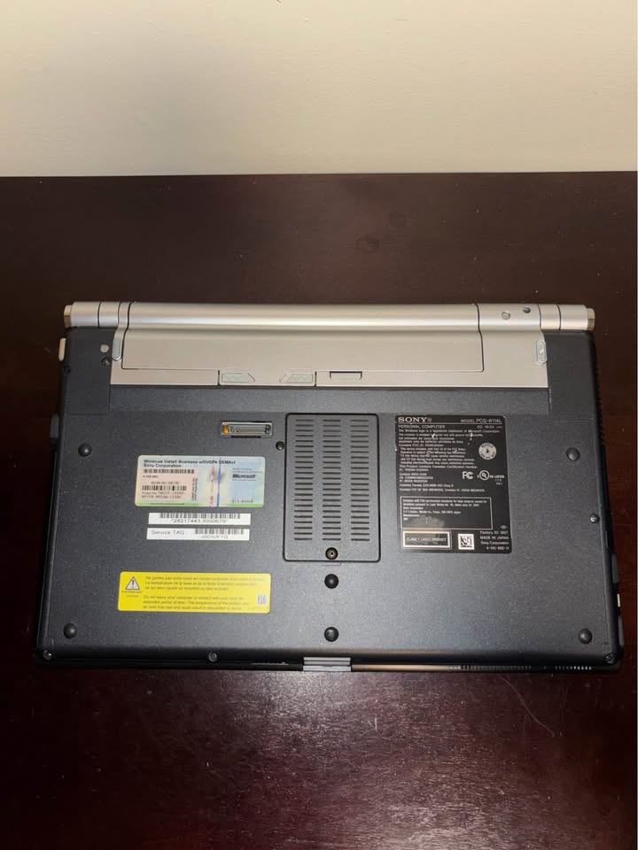 Sony VAIO VGN-Z710DD – Vintage Ultraportable Laptop - photo 4