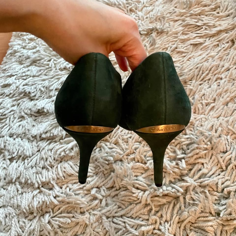 CK Calvin Klein Heels/Pump Size 6 - photo 5