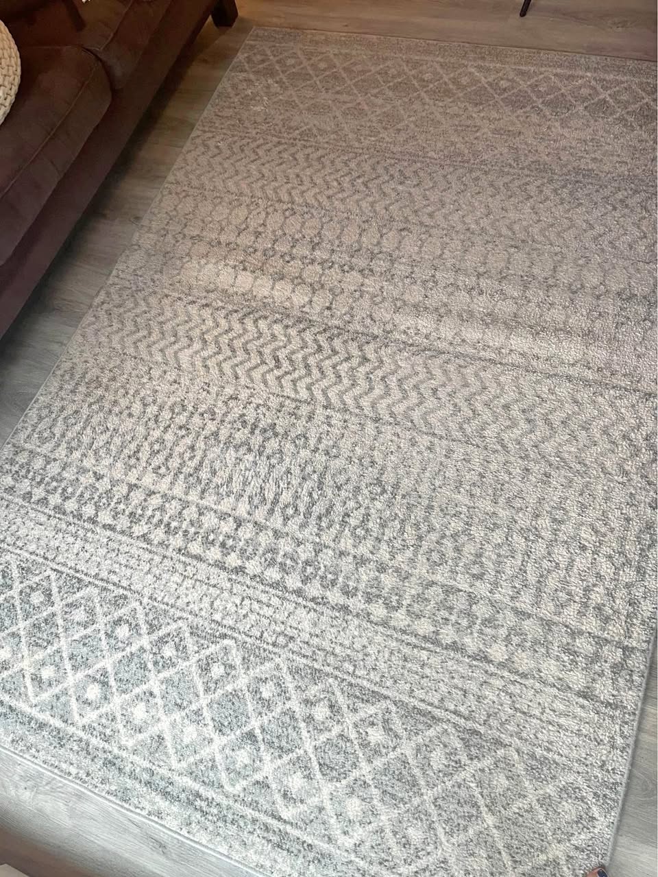 Area Rug — 7’7” x 5’3”
