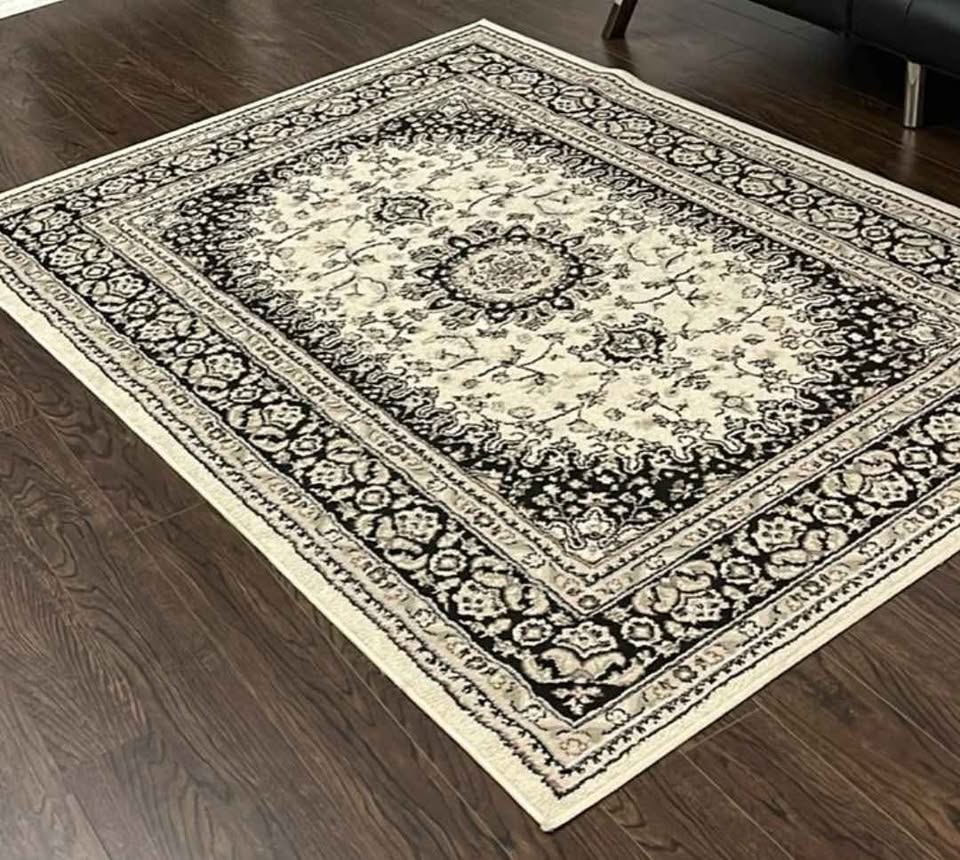 Area rug - photo 2
