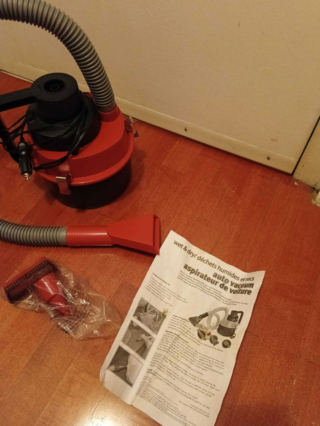 Wet Dry Auto Vacuum