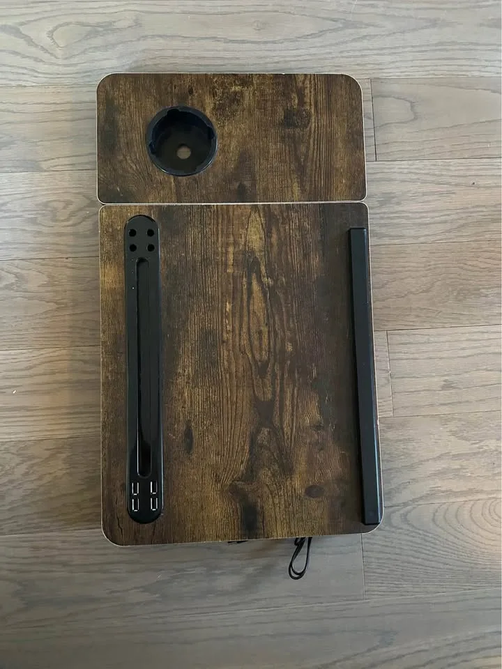 Adjustable Laptop Table, suitable for bedroom image indicator(3)