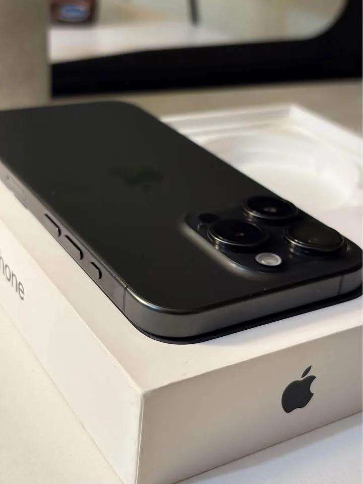 Iphone 15 pro 128gb (black) image indicator(6)