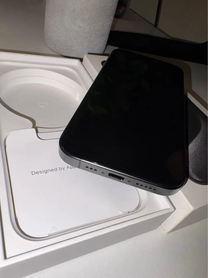 Iphone 15 pro 128gb (black) image indicator(7)