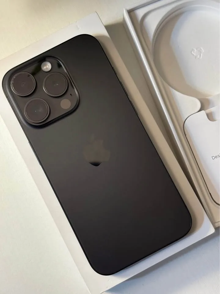 Iphone 15 pro 128gb (black) image indicator(9)