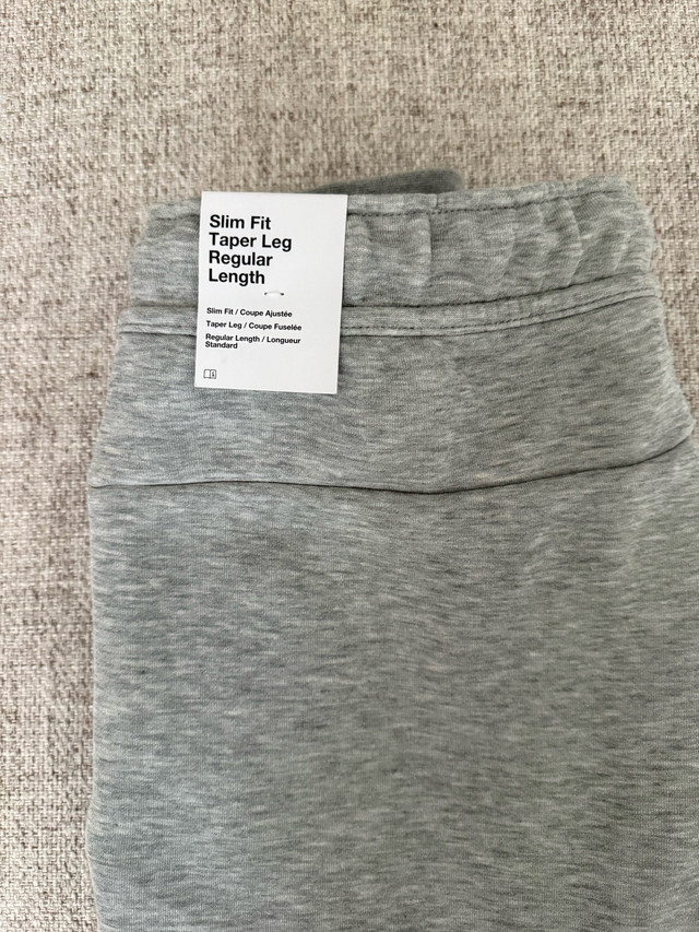 Nike tech joggers- Men’s medium - photo 2