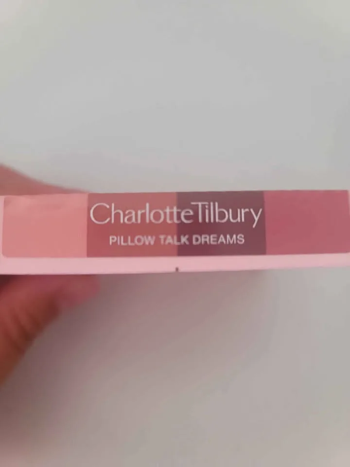 NEW Charlotte Tilbury Pillow Talk Dreams Eyeshadow Palettr image indicator(5)