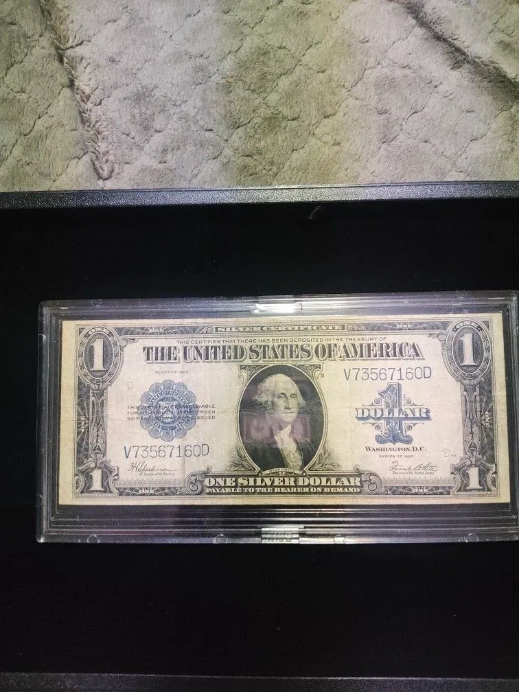1923 Large $1 Silver Certificate Funnybacks image indicator(5)