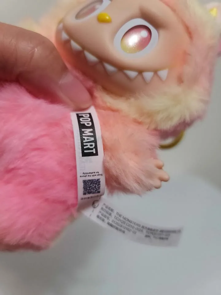 Authentic Popmart Big Into Energy Labubu - Loyalty image indicator(7)