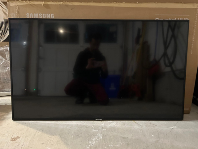 Samsung UN58NU7100F 55" 4K UHD TV (Broken)