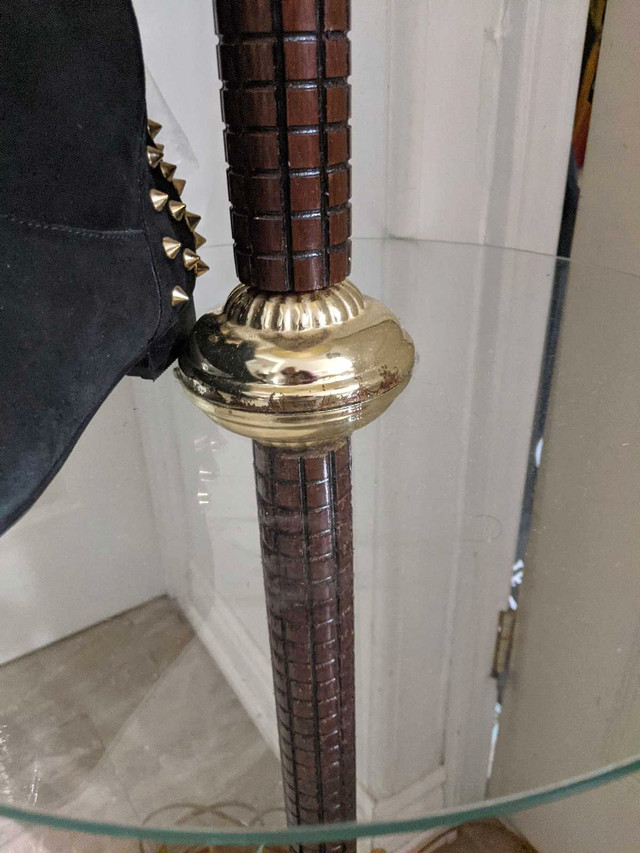 Brass & wood Floor Lamp with Glass Table - photo 5