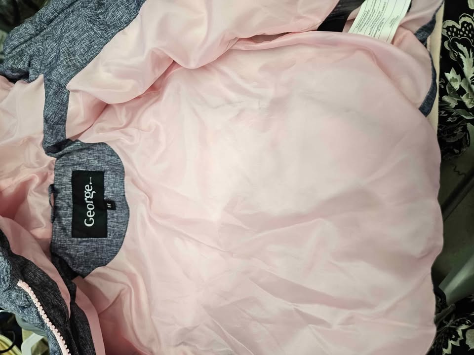 5T Winter Coat - photo 3