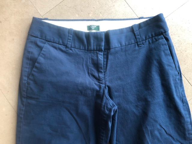 J. Crew Woman's Navy blue stretch chinos - Size 2R - photo 2